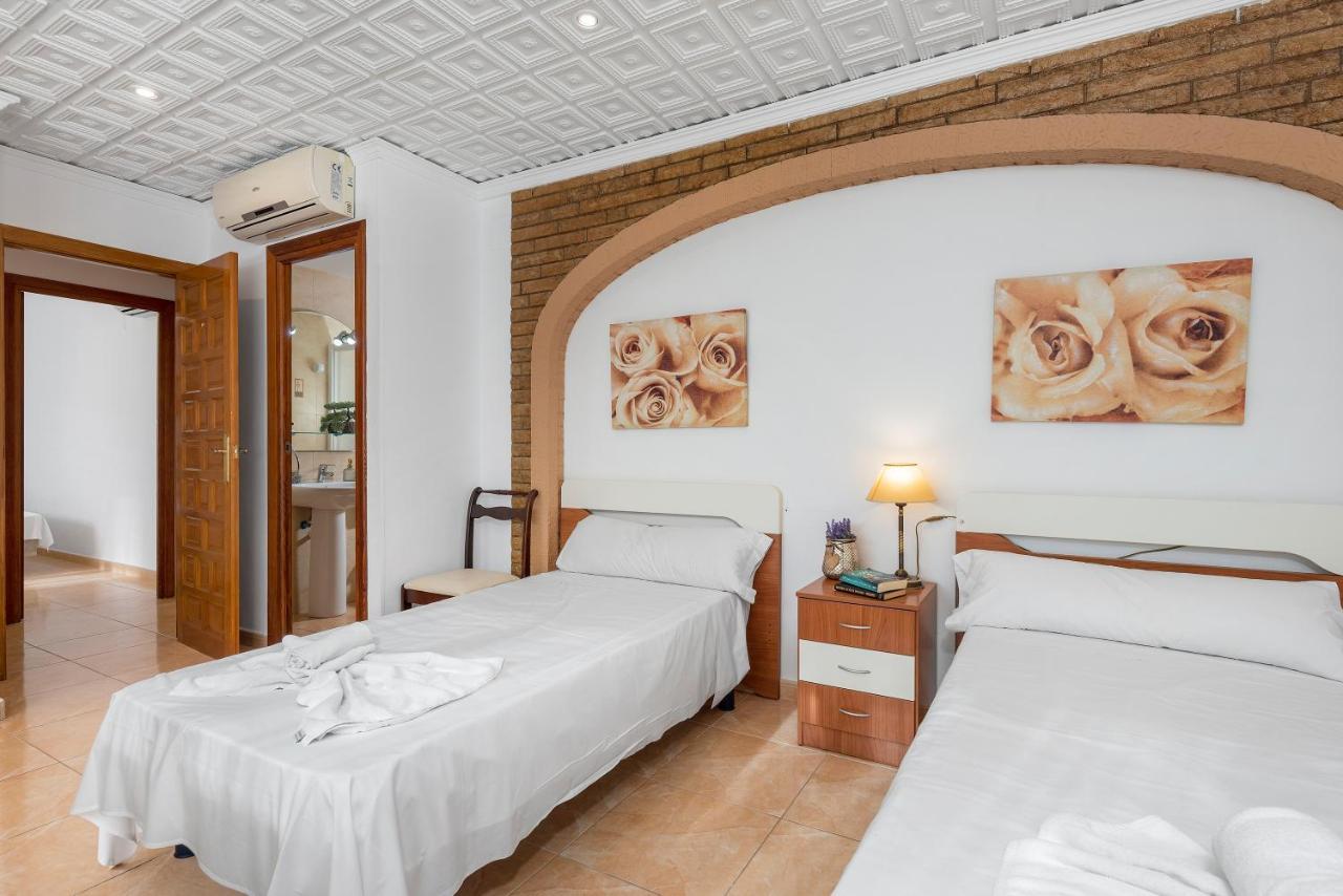 Villa Caleta - Plusholidays カルプ エクステリア 写真