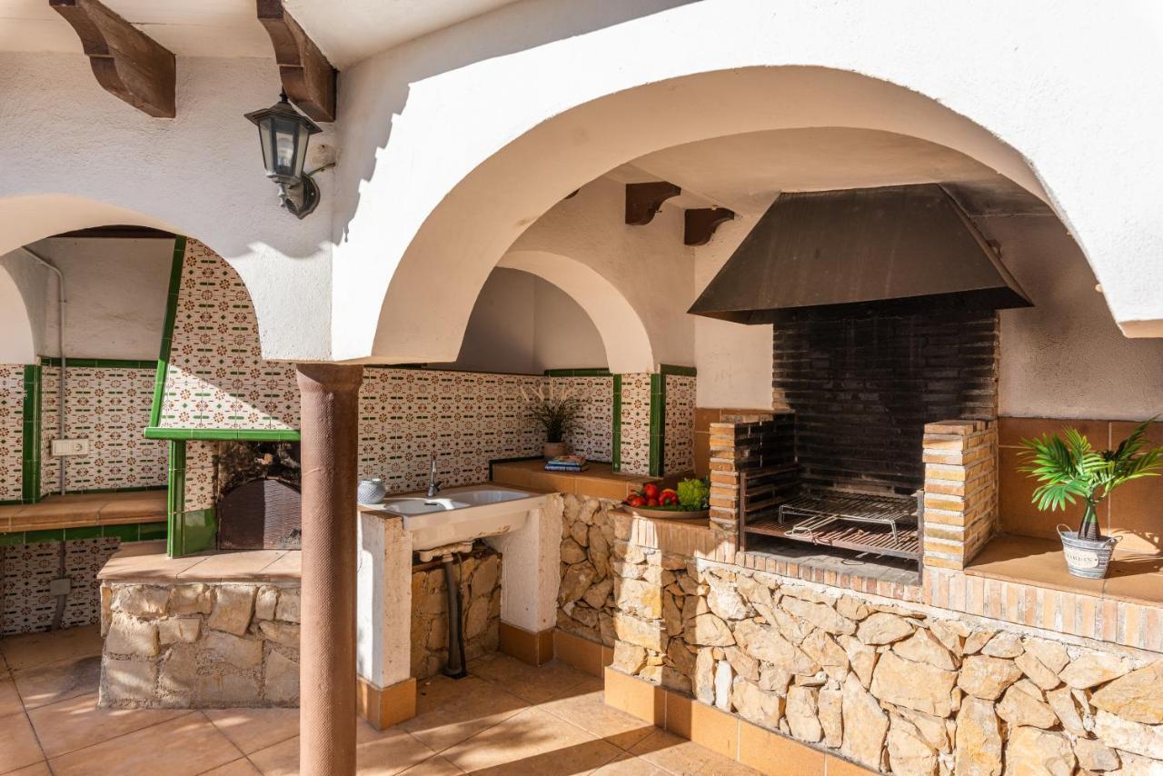 Villa Caleta - Plusholidays カルプ エクステリア 写真